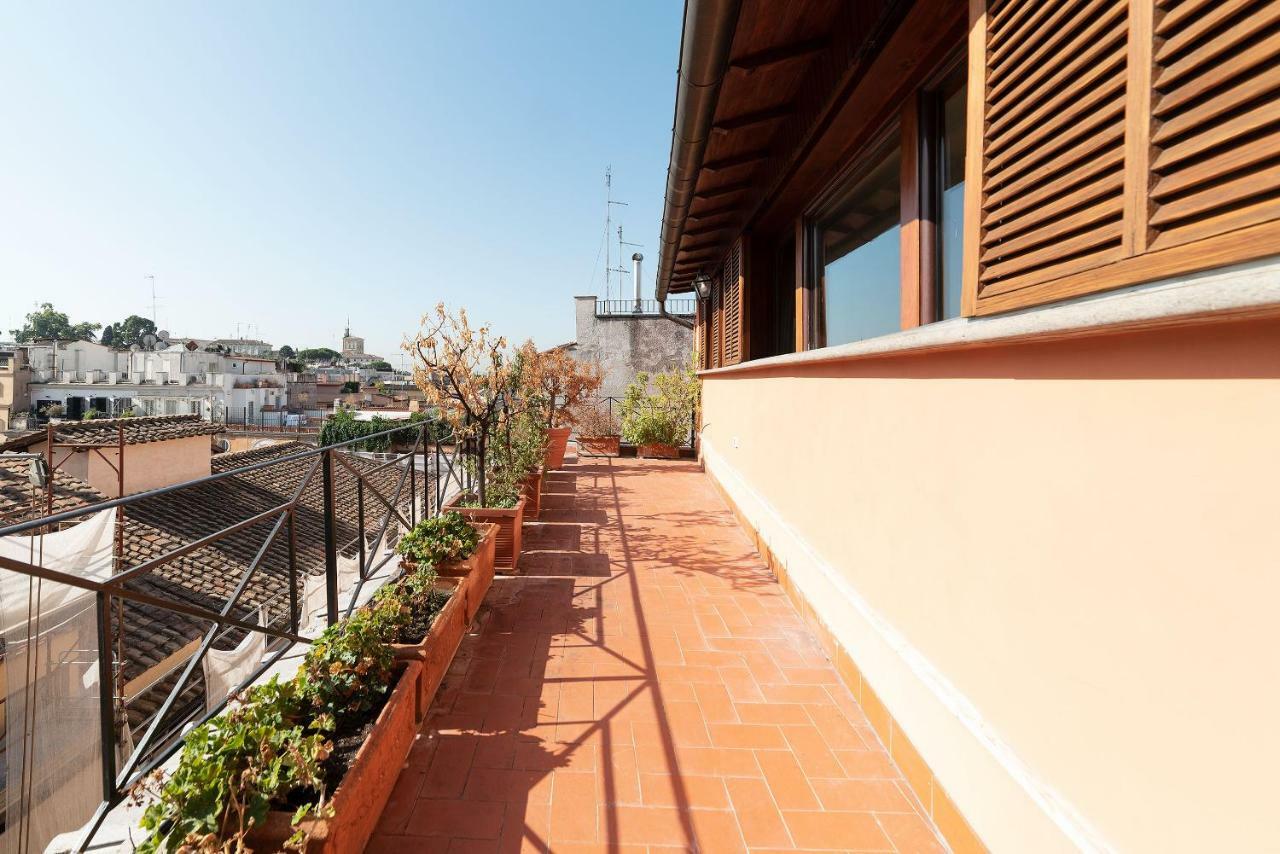 The Spanish Steps Grand Penthouse Apartamento