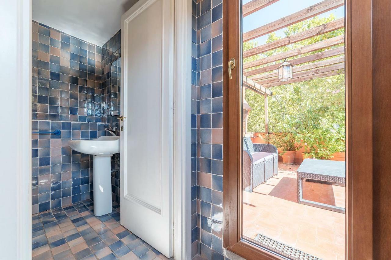 The Spanish Steps Grand Penthouse Roma